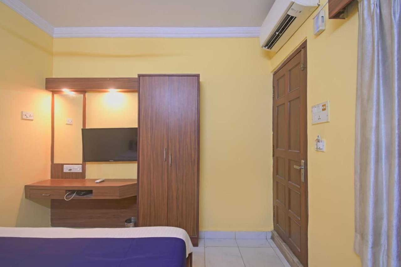 Hotel Jingle Inn Calcutta Exterior foto